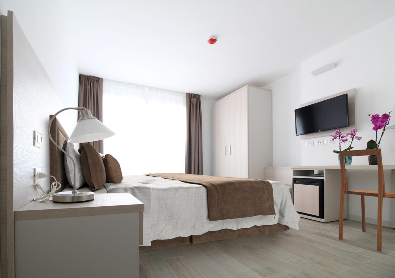 Hotel Eldorado, Depandance & Apartments Γκράντο Εξωτερικό φωτογραφία