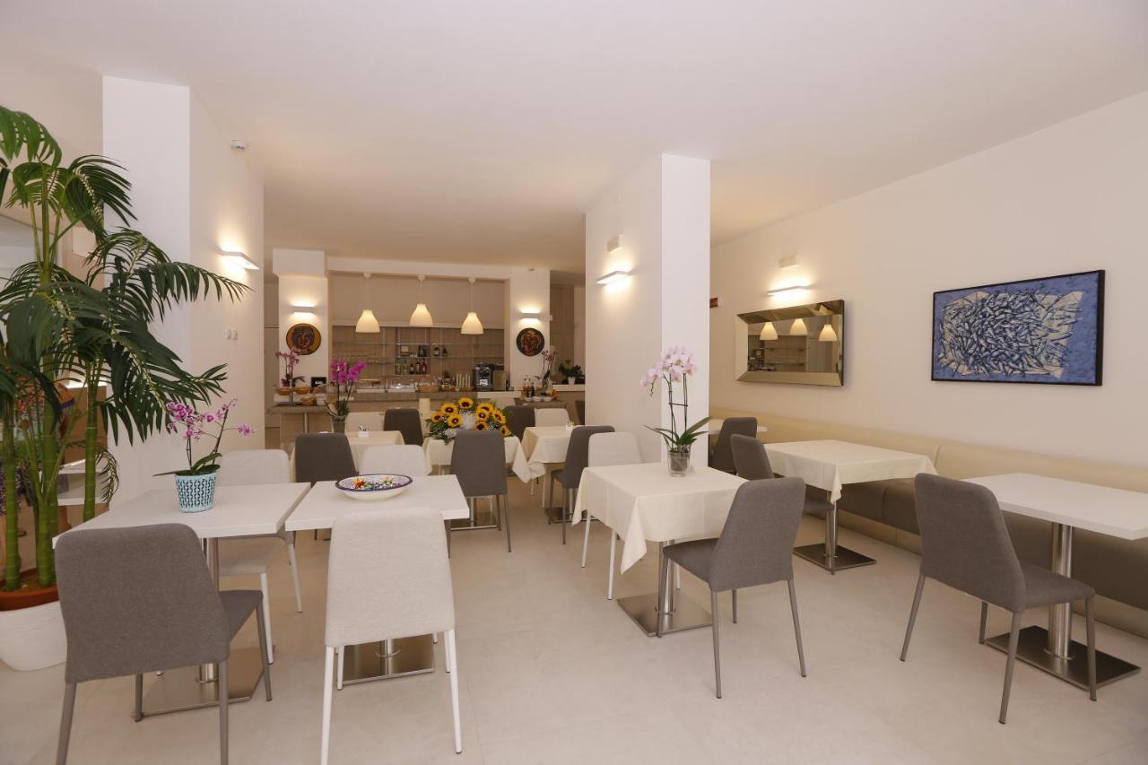 Hotel Eldorado, Depandance & Apartments Γκράντο Εξωτερικό φωτογραφία